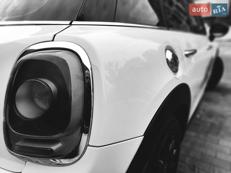 Хетчбек MINI Cooper 2017 в Києві фото 21 Хетчбек MINI Cooper 2017 в Києві