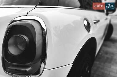 Хэтчбек MINI Cooper 2017 в 