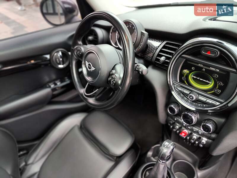 Хетчбек MINI Cooper 2017 в Києві фото 53 Хетчбек MINI Cooper 2017 в Києві
