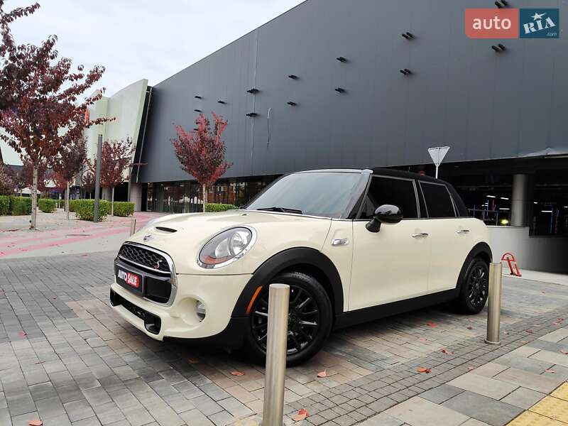 Хетчбек MINI Cooper 2017 в Києві фото 11 Хетчбек MINI Cooper 2017 в Києві