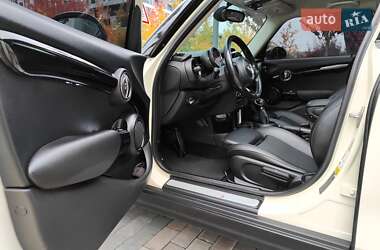 Хэтчбек MINI Cooper 2017 в 