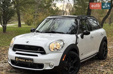 Хэтчбек MINI Cooper 2016 в Кропивницком