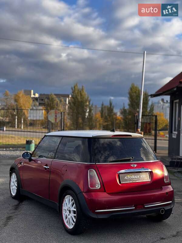 Хэтчбек MINI Cooper 2006 в Киеве