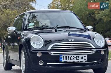 Хетчбек MINI Cooper 2006 в 