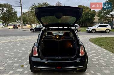 Хетчбек MINI Cooper 2006 в 