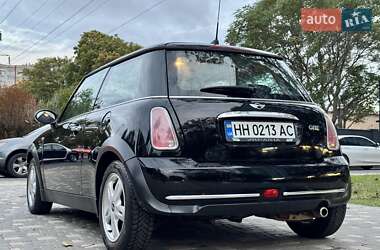 Хетчбек MINI Cooper 2006 в 