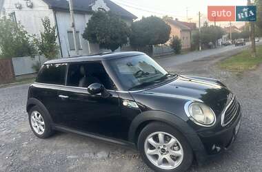 Хэтчбек MINI Cooper 2009 в Мукачево