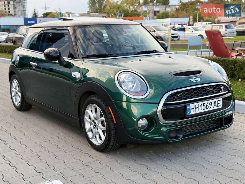 Хетчбек MINI Cooper 2016 в Одесі фото 10 Хетчбек MINI Cooper 2016 в Одесі