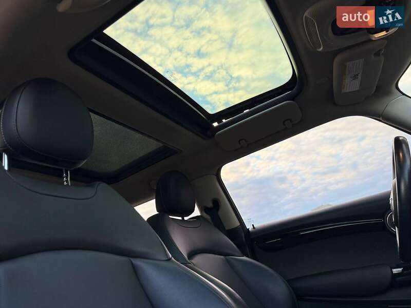 Хетчбек MINI Cooper 2016 в Одесі фото 26 Хетчбек MINI Cooper 2016 в Одесі