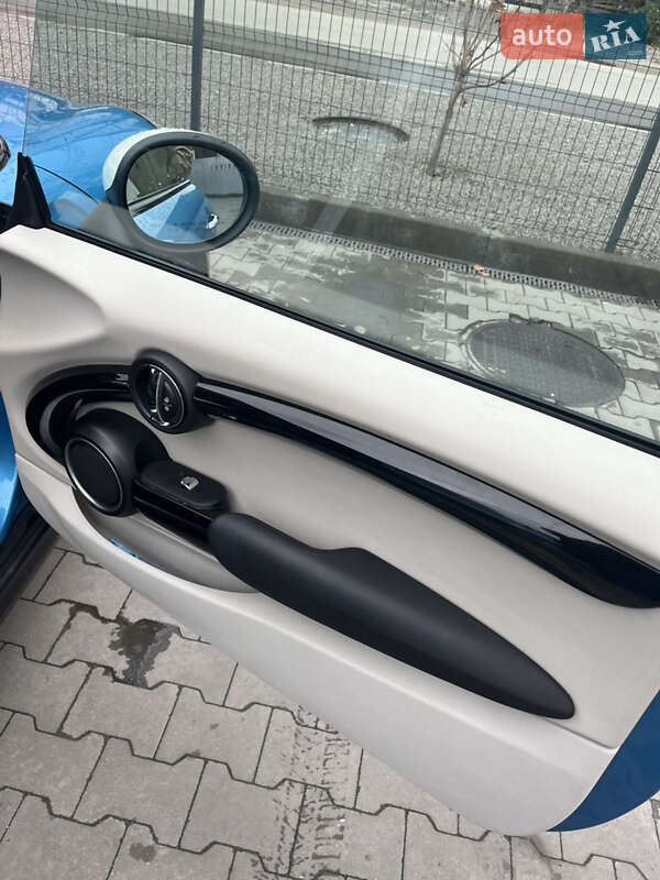 Хэтчбек MINI Cooper 2014 в Киеве фото 9 Хэтчбек MINI Cooper 2014 в Киеве