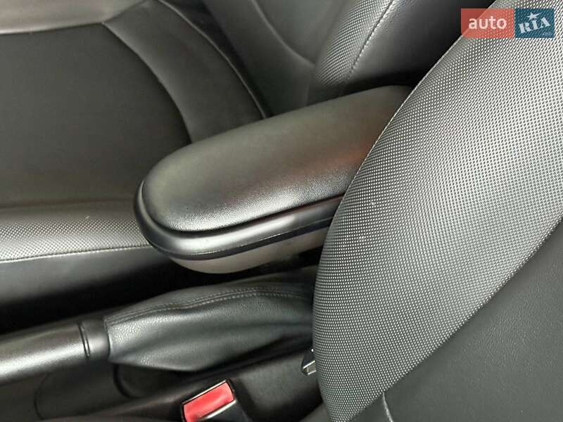 Хетчбек MINI Cooper 2013 в Одесі