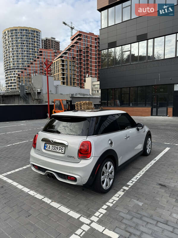 Хэтчбек MINI Cooper 2017 в Киеве фото 7 Хэтчбек MINI Cooper 2017 в Киеве