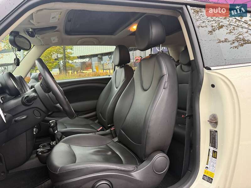 Хэтчбек MINI Cooper 2012 в Киеве фото 7 Хэтчбек MINI Cooper 2012 в Киеве