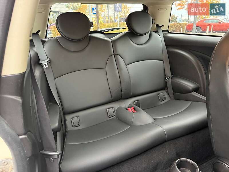 Хэтчбек MINI Cooper 2012 в Киеве фото 9 Хэтчбек MINI Cooper 2012 в Киеве