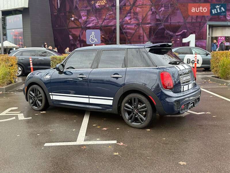 Хэтчбек MINI Cooper 2018 в Киеве