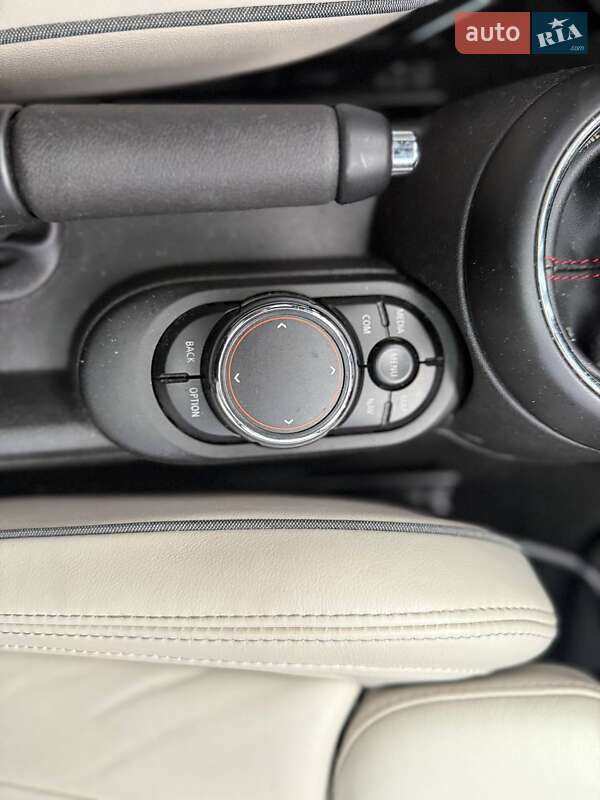 Хэтчбек MINI Cooper 2018 в Киеве