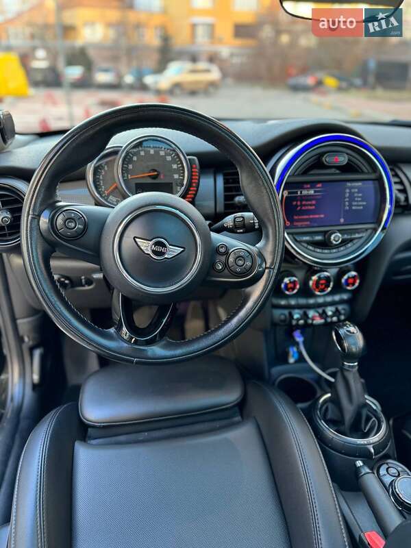 Хэтчбек MINI Cooper 2015 в Одессе