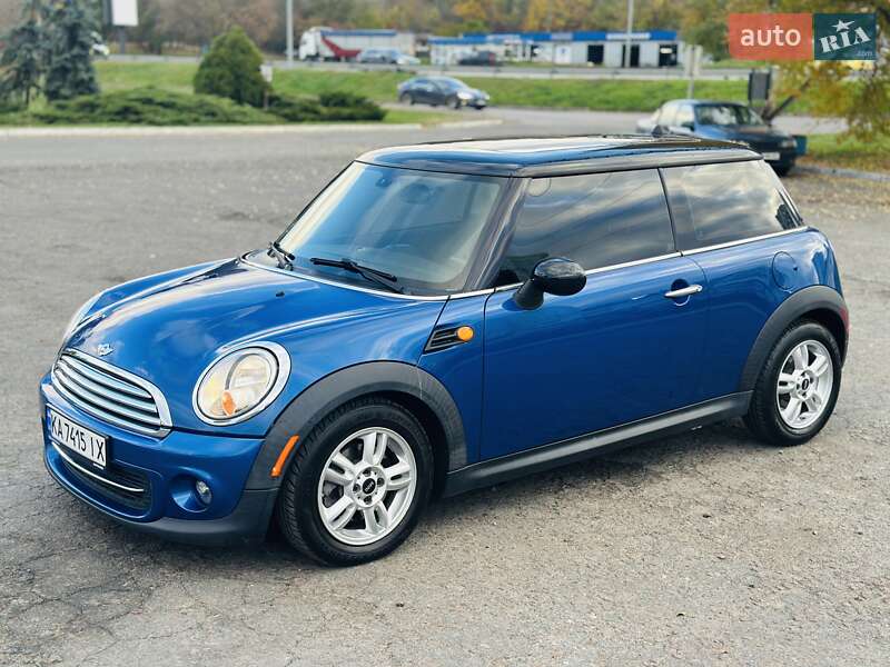 Хетчбек MINI Cooper 2011 в Києві фото 3 Хетчбек MINI Cooper 2011 в Києві