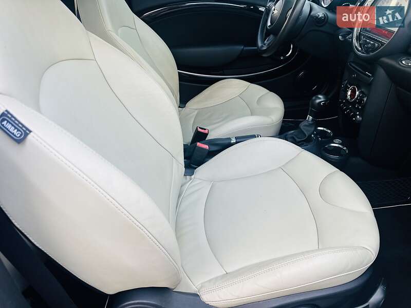 Хетчбек MINI Cooper 2011 в Києві фото 23 Хетчбек MINI Cooper 2011 в Києві