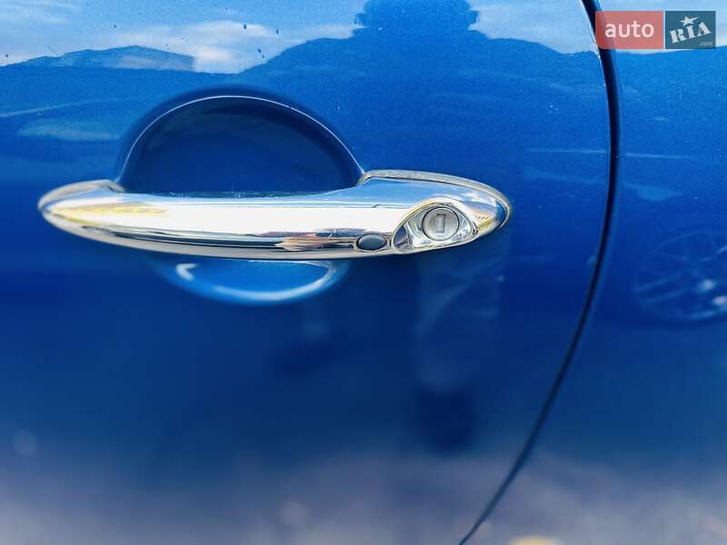 Хетчбек MINI Cooper 2011 в Києві фото 26 Хетчбек MINI Cooper 2011 в Києві