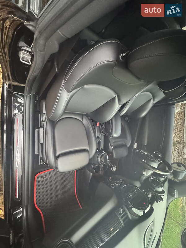 Хетчбек MINI Cooper 2016 в Києві