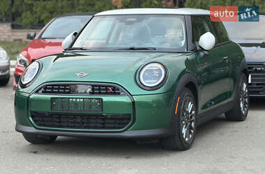 Хетчбек MINI Cooper 2024 в Києві