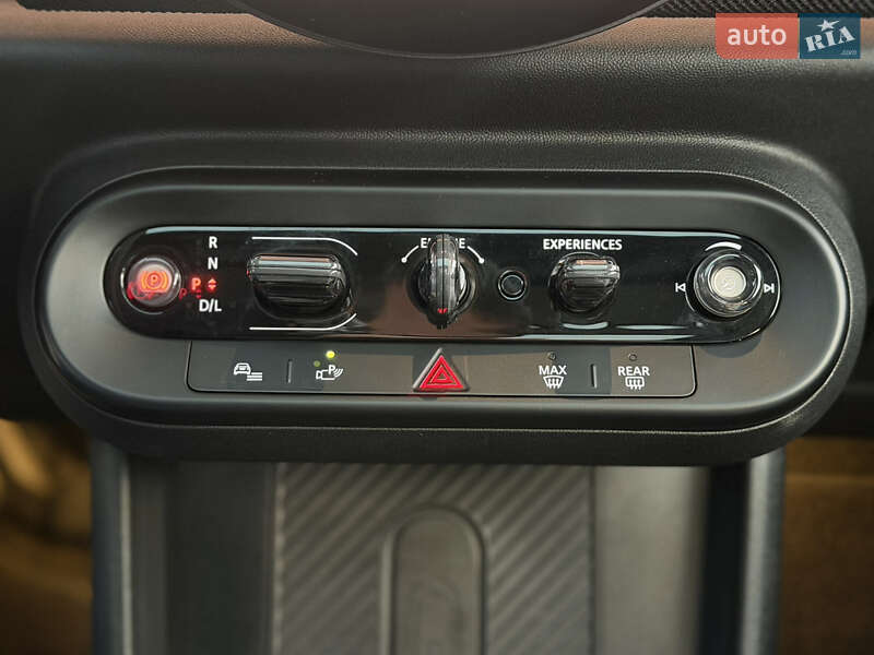 Хэтчбек MINI Cooper 2024 в Киеве фото 20 Хэтчбек MINI Cooper 2024 в Киеве