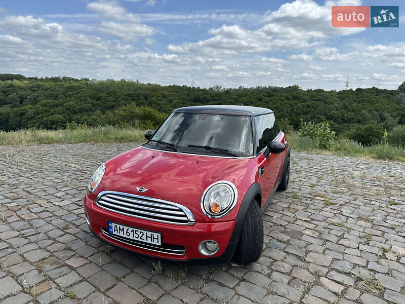 Хетчбек MINI Cooper 2009 в Житомирі фото 3 Хетчбек MINI Cooper 2009 в Житомирі