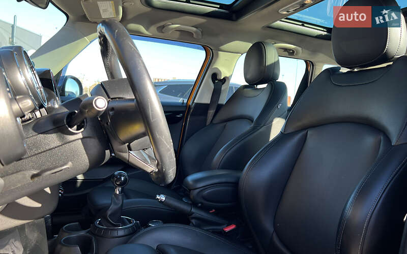 Хетчбек MINI Cooper 2015 в Львові