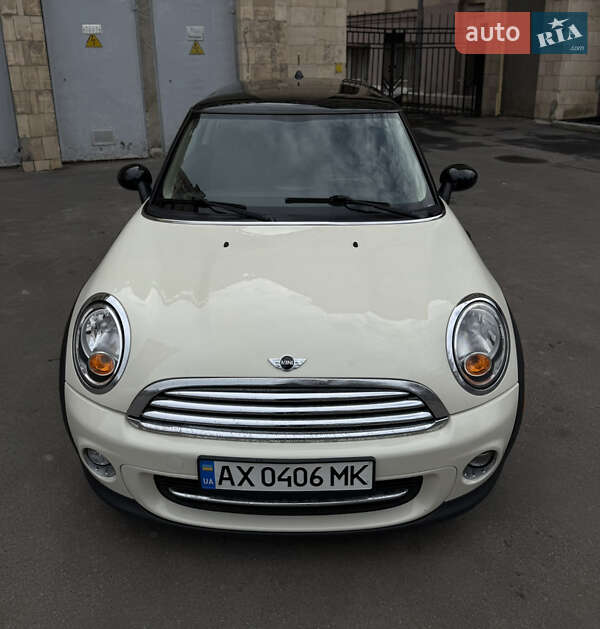 Хетчбек MINI Cooper 2011 в Харкові