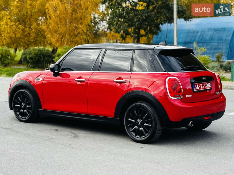 Хетчбек MINI Cooper 2020 в Здолбуніві