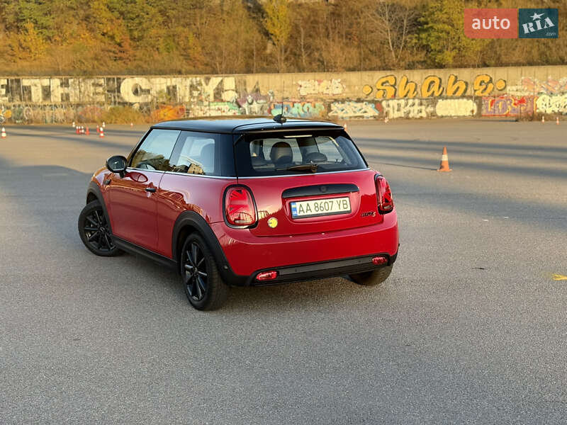 Хетчбек MINI Cooper 2021 в Києві