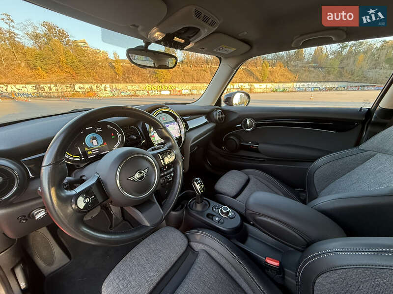 Хетчбек MINI Cooper 2021 в Києві