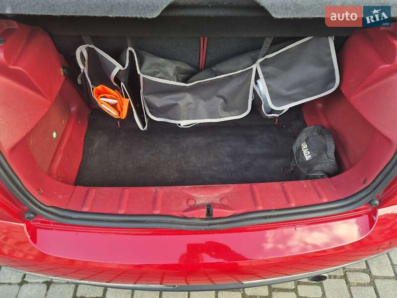 Хэтчбек MINI Cooper 2005 в Одессе