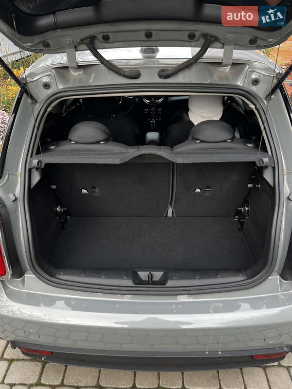 Хэтчбек MINI Cooper 2022 в Виннице