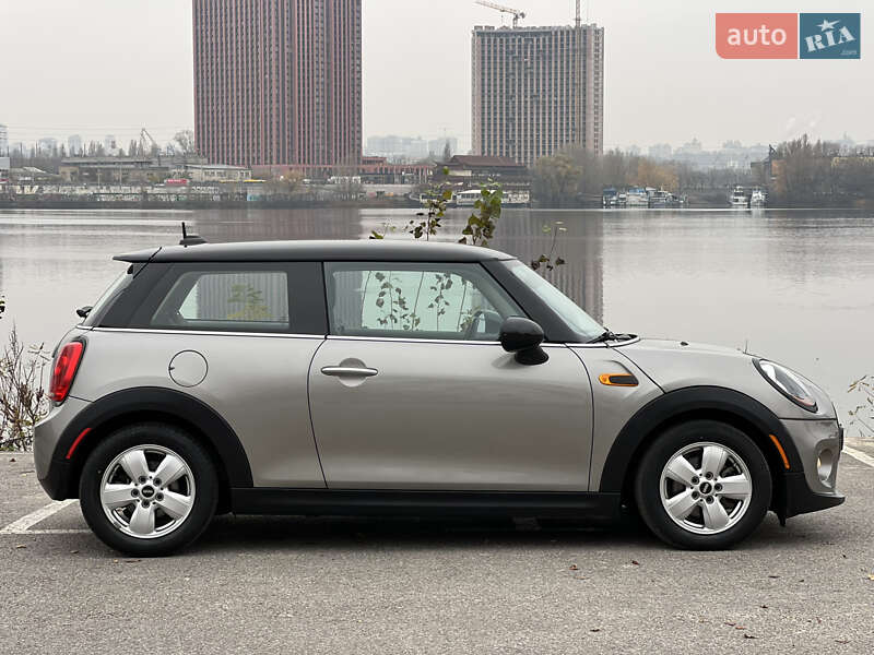 Хетчбек MINI Cooper 2017 в Києві фото 3 Хетчбек MINI Cooper 2017 в Києві