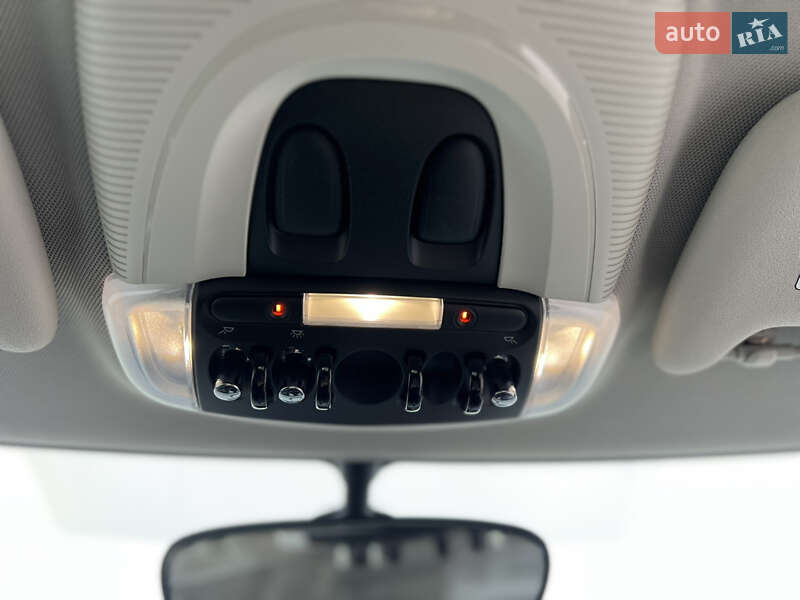 Хетчбек MINI Cooper 2017 в Києві фото 24 Хетчбек MINI Cooper 2017 в Києві