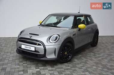 Хэтчбек MINI Cooper 2023 в Киеве