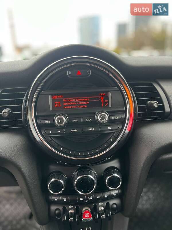 Хэтчбек MINI Cooper 2015 в Киеве фото 18 Хэтчбек MINI Cooper 2015 в Киеве