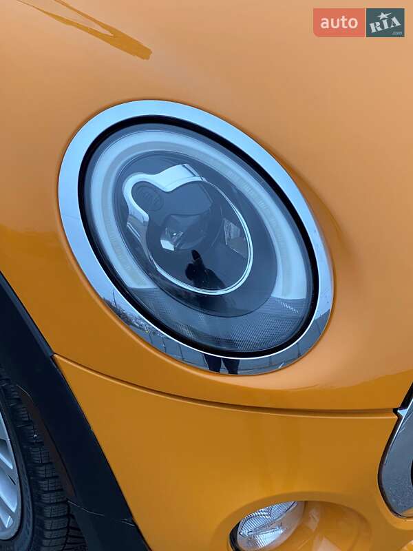 Хэтчбек MINI Cooper 2015 в Киеве