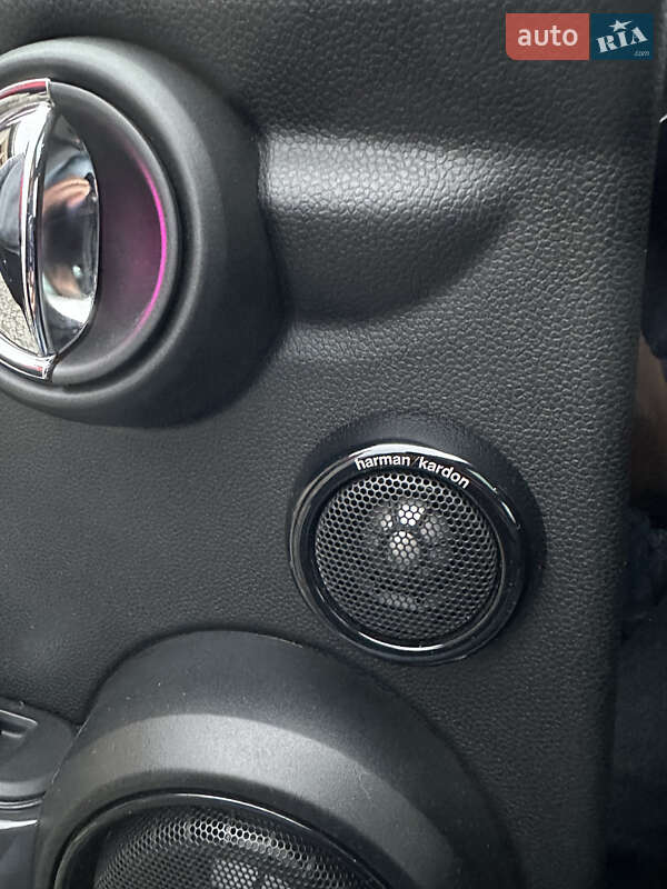 Хетчбек MINI Cooper 2015 в Києві