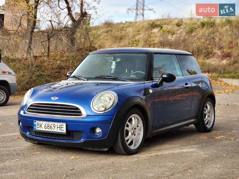 Хэтчбек MINI Cooper 2008 в Ровно фото 8 Хэтчбек MINI Cooper 2008 в Ровно