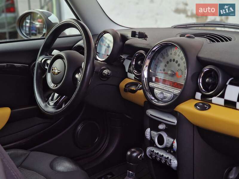 Хетчбек MINI Cooper 2007 в Одесі