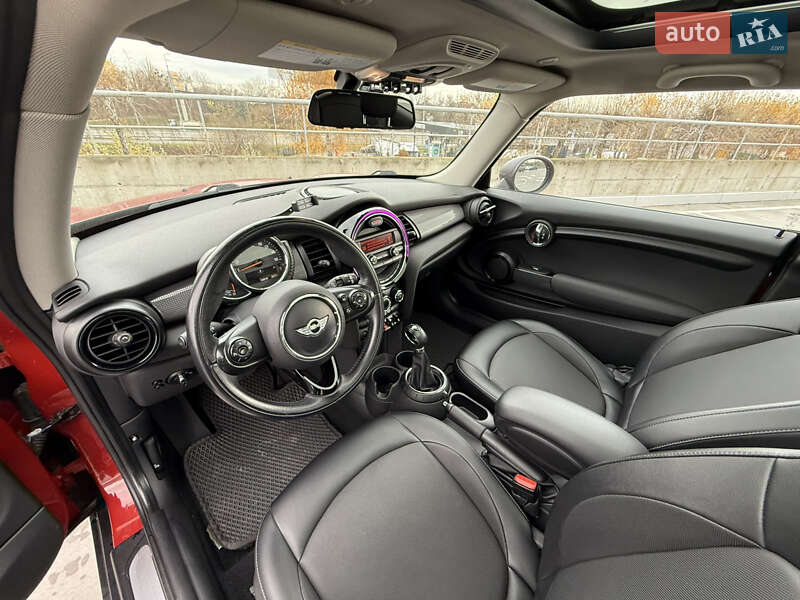 Хетчбек MINI Cooper 2014 в Києві фото 11 Хетчбек MINI Cooper 2014 в Києві
