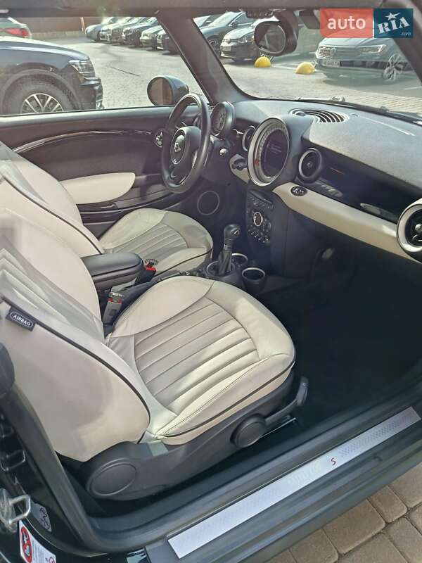 Хетчбек MINI Cooper 2012 в Дніпрі