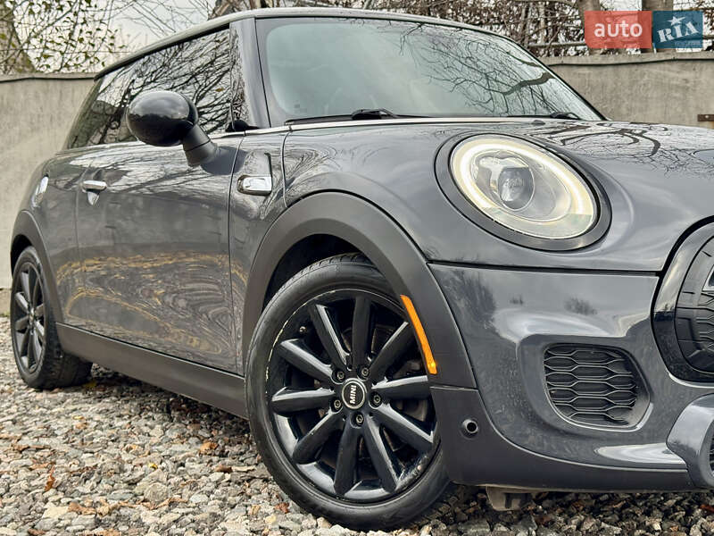 Хэтчбек MINI Cooper 2015 в Киеве