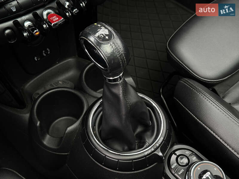 Хэтчбек MINI Cooper 2015 в Киеве