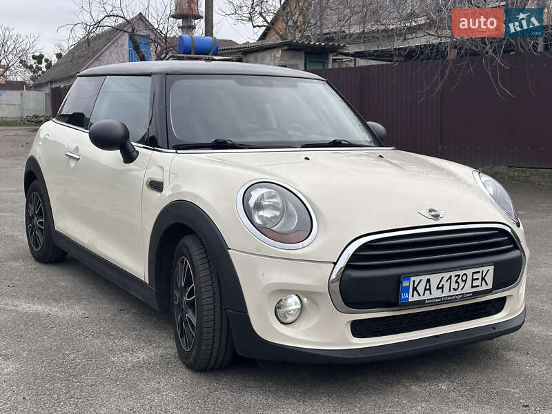 Хетчбек MINI Cooper 2014 в Києві фото 8 Хетчбек MINI Cooper 2014 в Києві