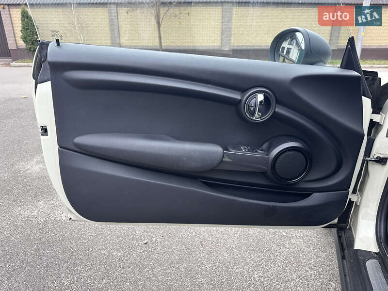 Хетчбек MINI Cooper 2014 в Києві фото 16 Хетчбек MINI Cooper 2014 в Києві