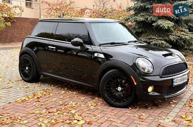 Хэтчбек MINI Cooper 2010 в Харькове